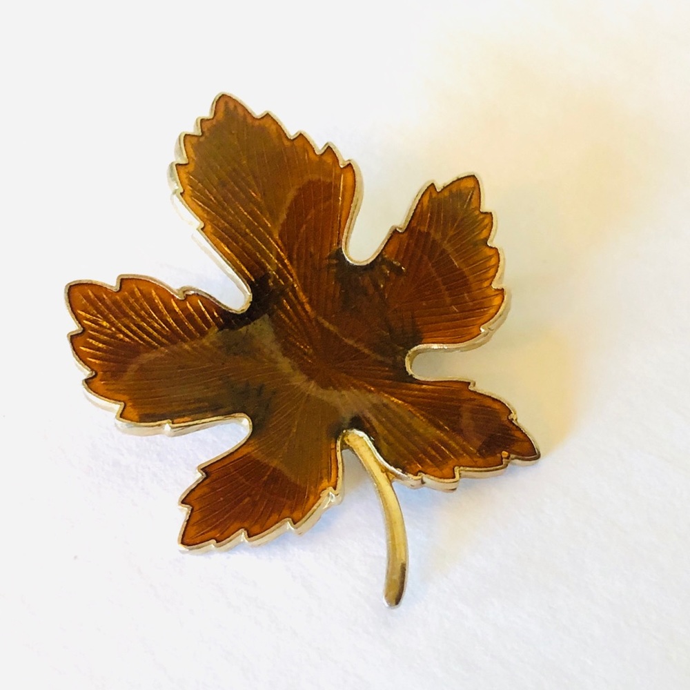 Vintage  Brown Enamel Guilloche Gold Leaf Brooch